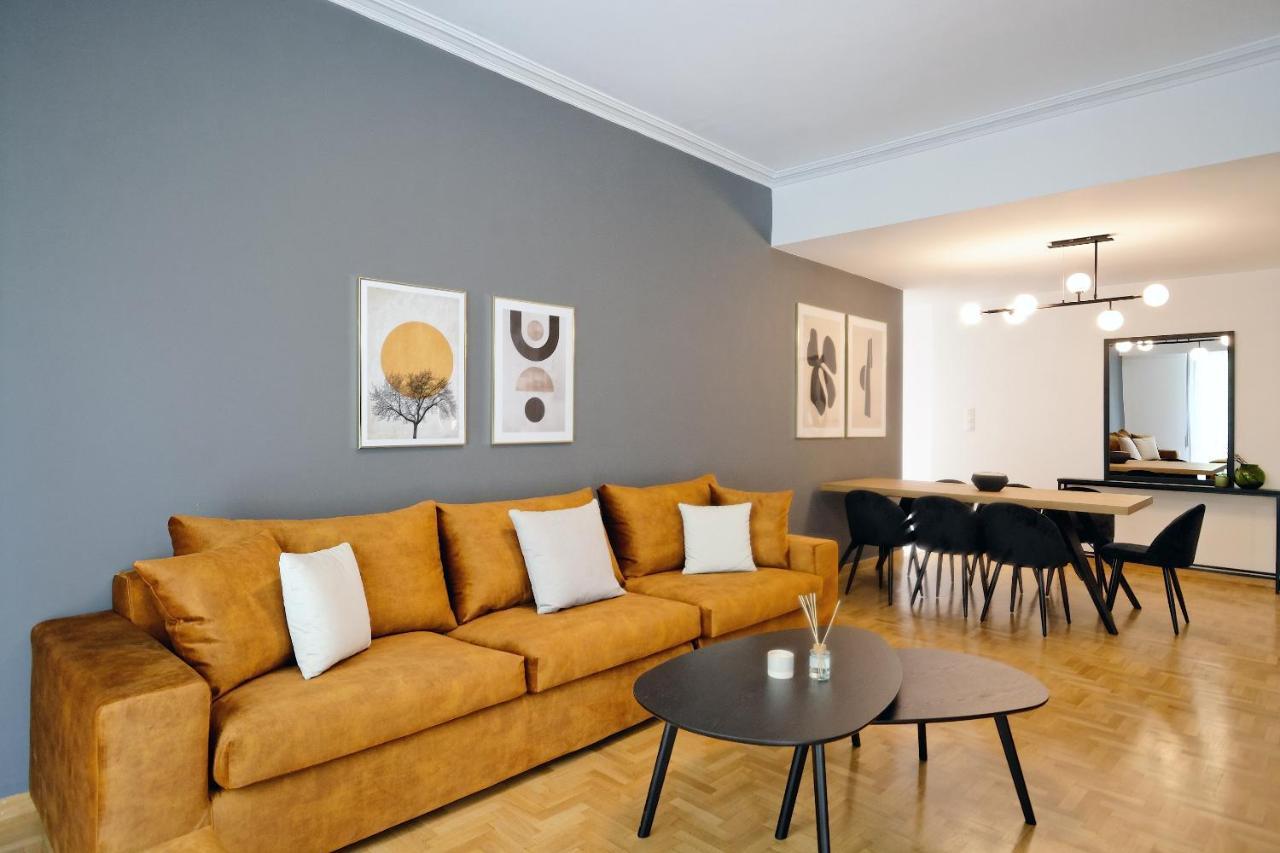 Apartment Elegant Big In Center With Balcony *