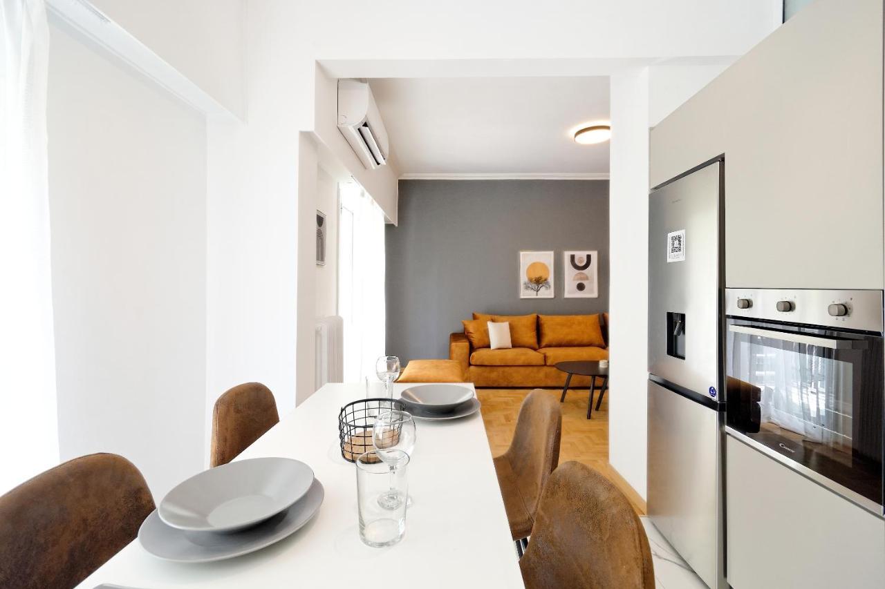 Elegant Big In Center With Balcony *