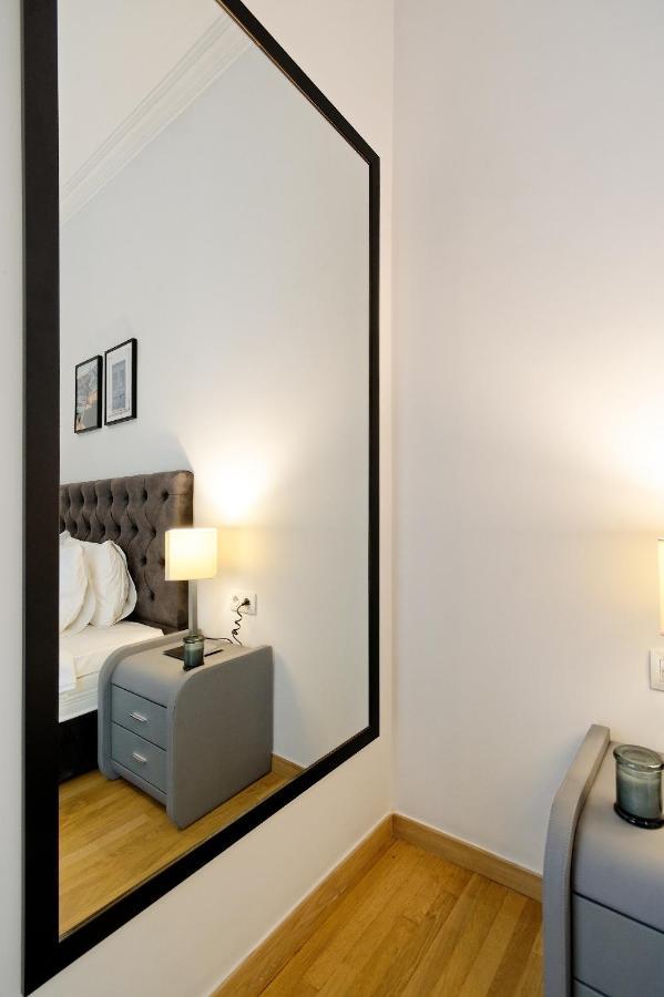 Apartment Elegant Big In Center With Balcony Athens