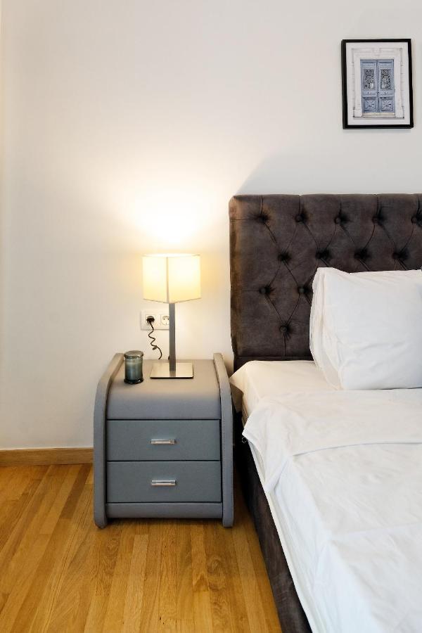 Elegant Big In Center With Balcony * Athens